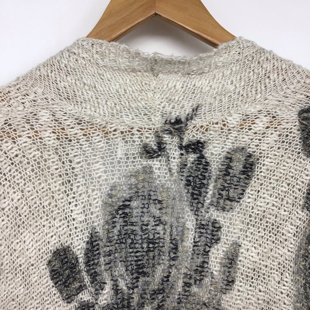 Abercrombie & Fitch White Gray Floral Open Front Loose Knit Cardigan - Picture 9 of 15